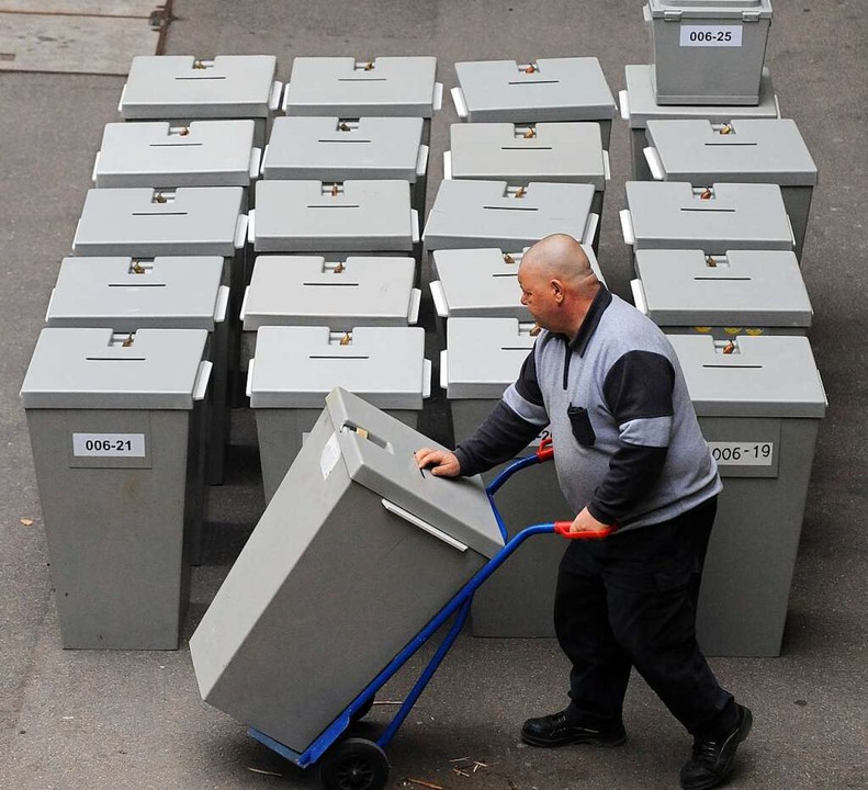 Die Vorbereitungen für die Landtagswah...rs vielen Briefwählern gerechnet wird.  | Foto: Marijan Murat