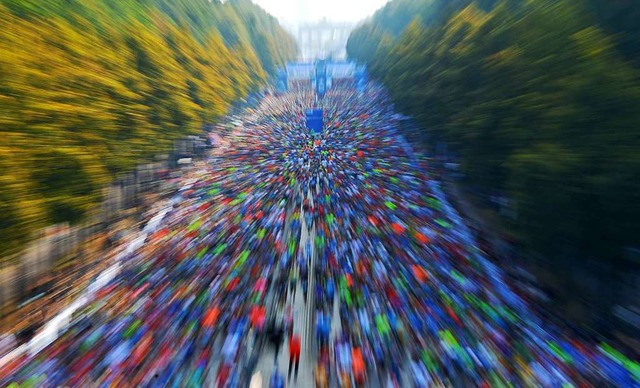 Groveranstaltungen wie der Berlin-Marathon sind im Augenblick schwer denkbar.   | Foto: Paul Zinken