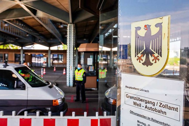 Grenzkontrolle an der A5 in Weil am Rhein  | Foto: Philipp von Ditfurth (dpa)