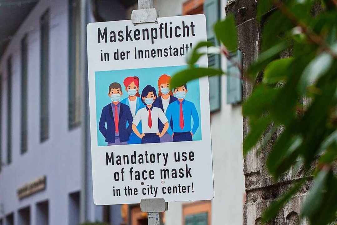 Ein Schild verweist in der Konviktstra...ter des Amtes fr ffentliche Ordnung.  | Foto: Philipp von Ditfurth (dpa)