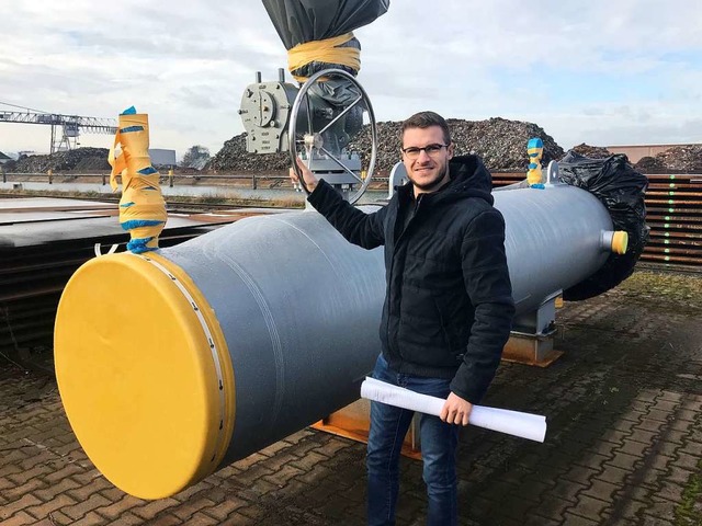 Der Maschinenbauingenieur und sein Pro... in Kehl fr Molchschleusen zustndig.  | Foto: Jonathan Fritsch