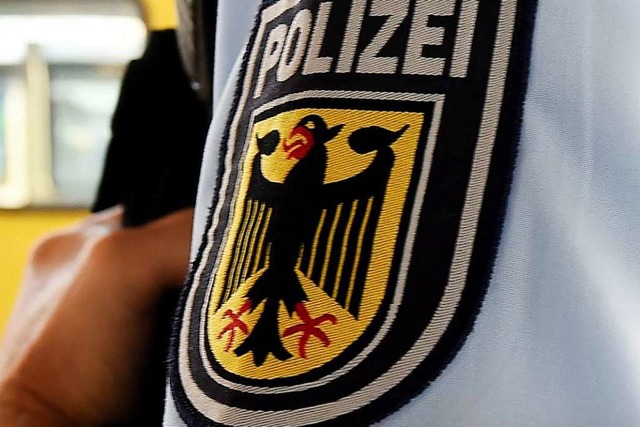Die Bundespolizei hat ein einem Nahver...48-Jhrigen festgenommen (Symbolbild).  | Foto: Holger Hollemann