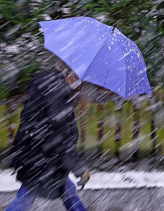 Schnee und Maske: Eine gefhrliche Kombination, meint ein BZ-Leser.  | Foto: Marcus Brandt (dpa)