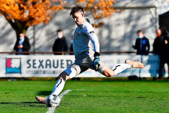 Kann auch mit dem Ball am Fu sehr gut...eser Saison die Nummer ein im BSC-Tor.  | Foto: Claus G. Stoll