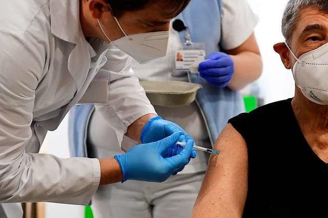 Schutz für sich und andere: Was Menschen zur Corona-Schutzimpfung motiviert