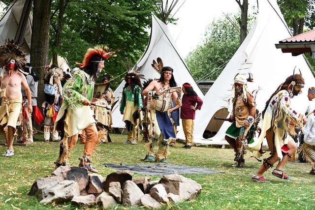 Freiburger Indianerverein der Mescalero-Apachen setzt auf Geselligkeit