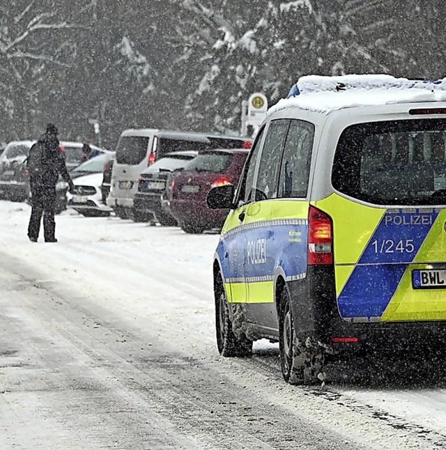 So ist das:  Wintersportler sorgen fr  Mehrarbeit bei der Polizei.  | Foto: Uli Deck (dpa)