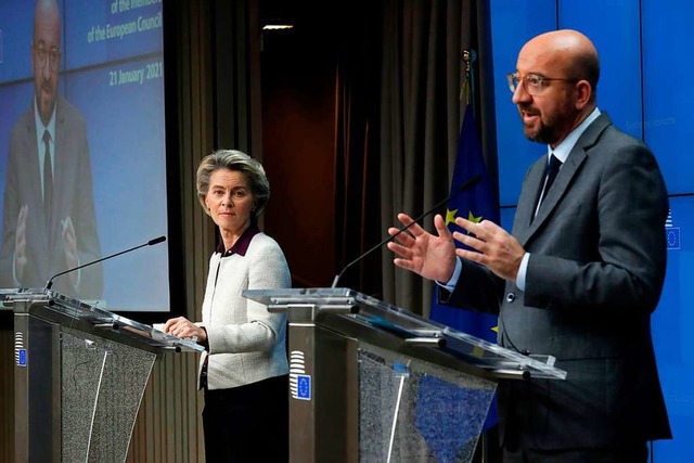 Unter Beschuss aus den Mitgliedsstaate...en und EU-Ratsprsident Charles Michel  | Foto: OLIVIER HOSLET (AFP)