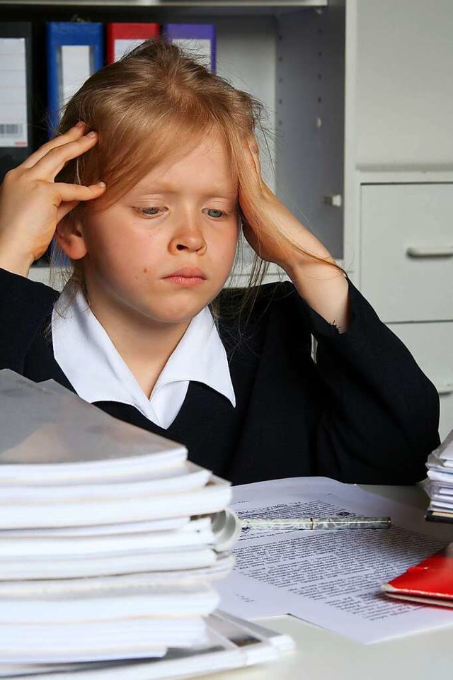 Stress macht Kopfweh und mit Kopfweh  ist nicht gut lernen       | Foto: fotolia.com/Hallgerd