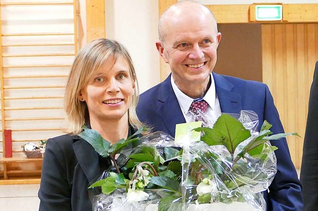 Dietmar Zpernick und seine Frau Krist...te Ergebnis bei der Brgermeisterwahl.  | Foto: Martin Kpfer