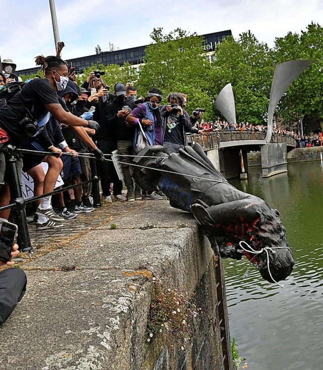 Denkmalsturz in Bristol  | Foto: Ben Birchall (dpa)