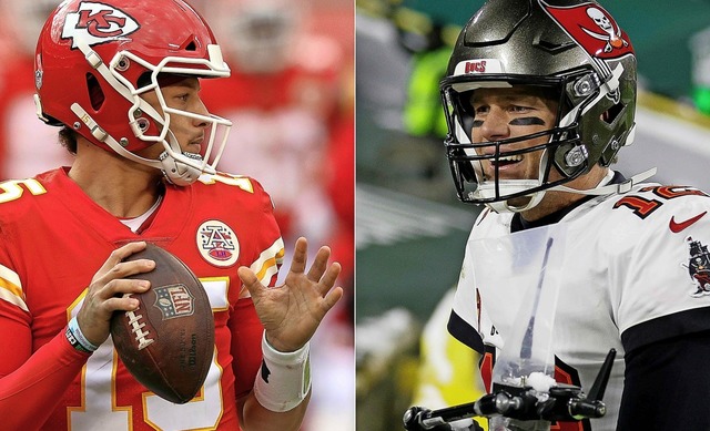 Clash der Quarterback-Generationen: Pa....) gegen Tom  Brady von den Buccaneers  | Foto: JAMIE SQUIRE, STACY REVERE (AFP)