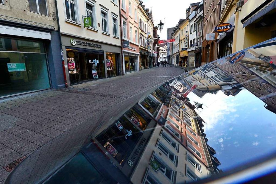 Still ruht die Innenstadt: Der Einzelh...die Wiedererffnung nach dem Lockdown.  | Foto: Ingo Schneider