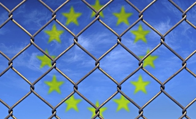 Die europische Grenzschutzagentur wur... werden und mehr Kompetenzen erhalten.  | Foto: bluedesign - stock.adobe.com