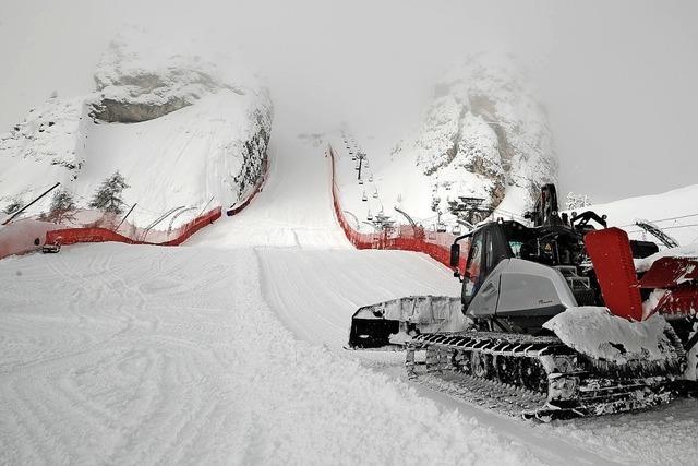 Schneefall wirbelt Zeitplan der Ski-WM durcheinander