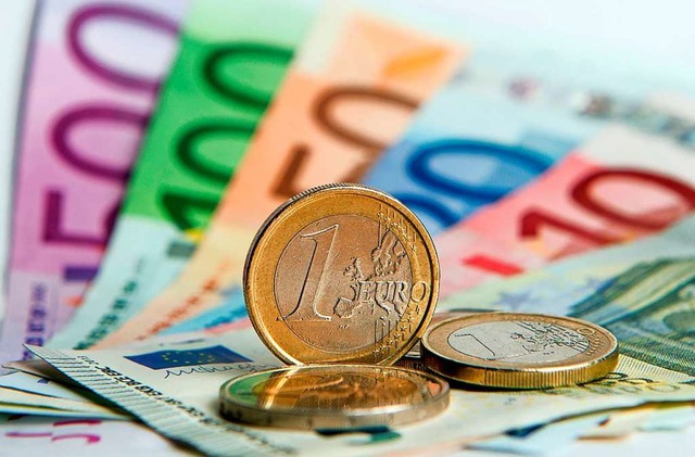 Die finanzpolitischen Weichen frs lau...en Euro investiert die Gemeinde 2021.   | Foto: Daniel Reinhardt