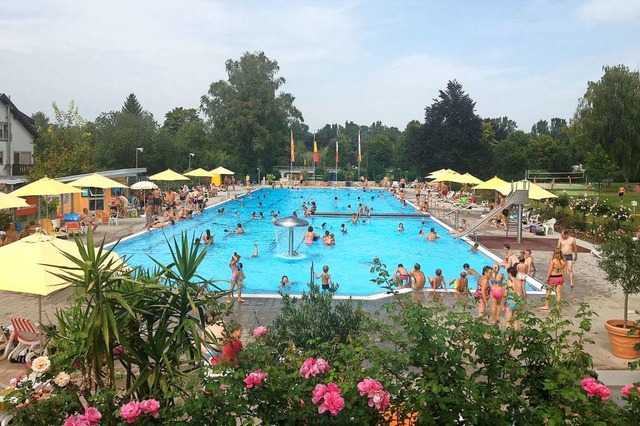 Das Ettenheimer Schwimmbad soll im Mai ffnen.  | Foto: Stadt  Ettenheim