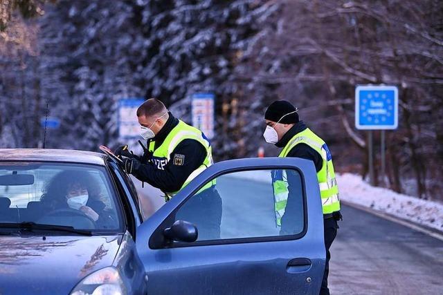 Grenzkontrollen an bergngen nach Tschechien und Tirol ruhig gestartet