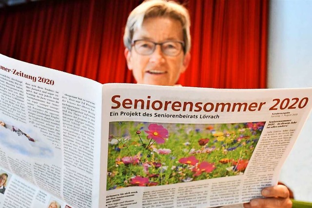 Anja Kpfer vom Seniorenrat wirft eine...er Veranstaltungsreihe hinwegtrstete.  | Foto: Barbara Ruda