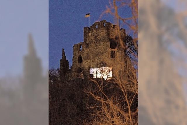 Burgkino statt Hexentaufe