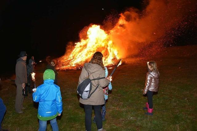 Fasnachtsfeuer sind in Grenzach-Wyhlen nur aus der Ferne zu bestaunen