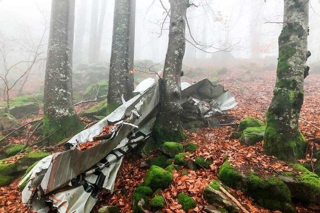 Seit 50 Jahren liegt ein Flugzeugwrack nach einem Absturz im Wald bei Malsburg-Marzell