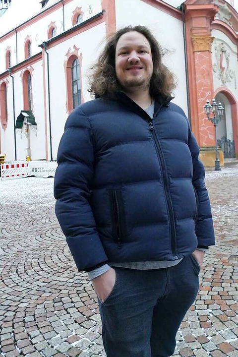 Robert Kuhlmann vor dem Fridolinsmnster in Bad Sckingen  | Foto: Stefan Mertlik