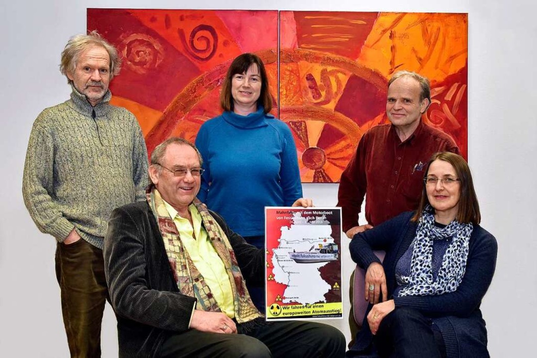 Der Verein &#8222;Fukushima nie verges...e) Wolfgang Lipp und Claudia Maiwald.   | Foto: Thomas Kunz