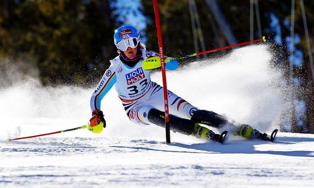 Maren Wiesler umkurvt eine Slalomstang... bislang grte Erfolg ihrer Karriere.  | Foto: NATHAN BILOW