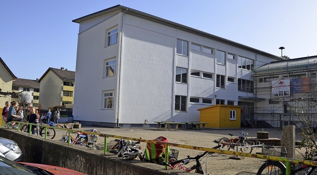 Seit dieser Woche ist wieder Leben in ...e Zweitlerland-Schule Gutach zurck.   | Foto: Nikolaus Bayer