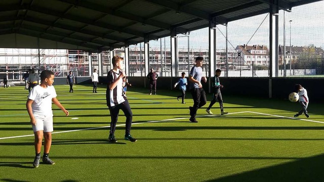 Viele Sportbegeisterte wurden durch di...bote der Stadtjugendpflege aufmerksam.  | Foto: Regine Ounas-Krusel