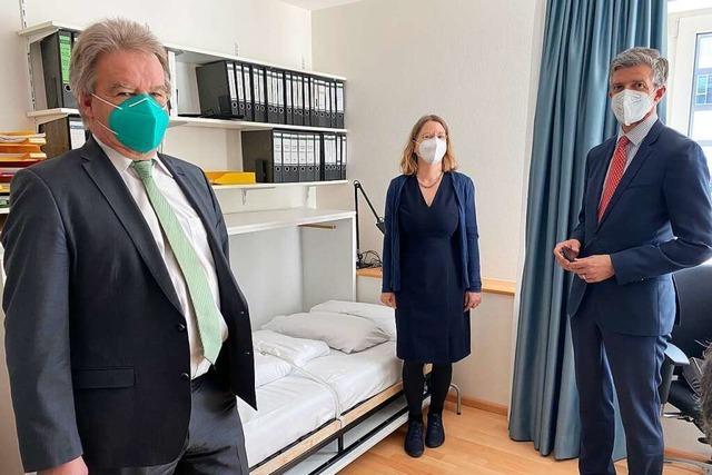 Bei der Freiburger Vergiftungs-Zentrale gab es 2020 deutlich mehr Anrufe