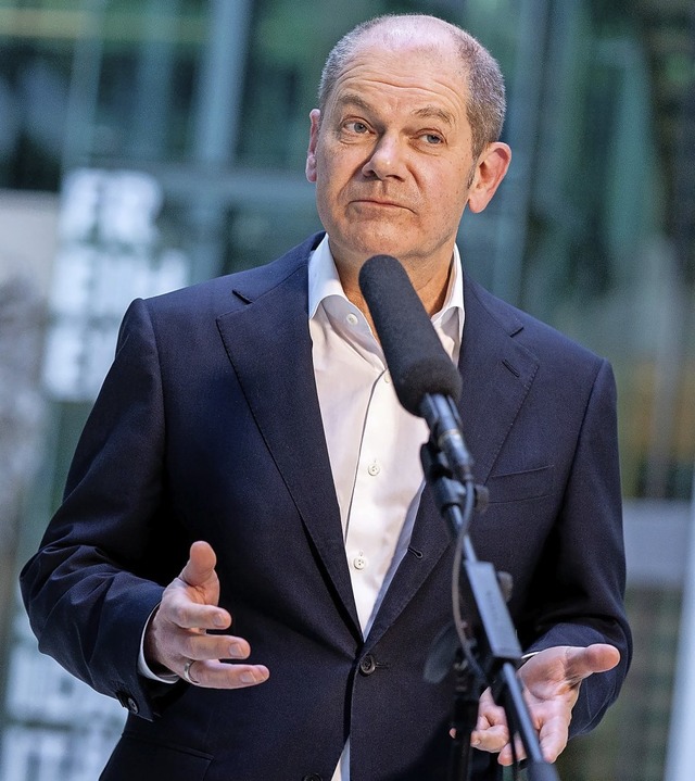 &#8222;Die SPD ist als erste auf dem P...20;, sagt Kanzlerkandidat Olaf Scholz.  | Foto: Kay Nietfeld (dpa)