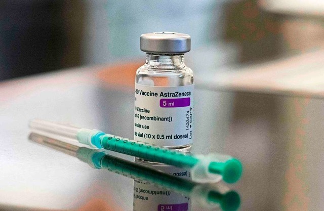 Das Tempo beim Impfen muss erhht werden, meint Jan Drner.  | Foto: THOMAS KIENZLE (AFP)
