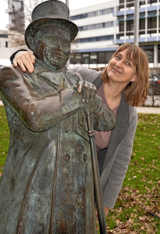 Wieder komplett. Stolz prsentiert sic...icia Potrykus vom Fachbereich Kultur.   | Foto: Stadt Offenburg