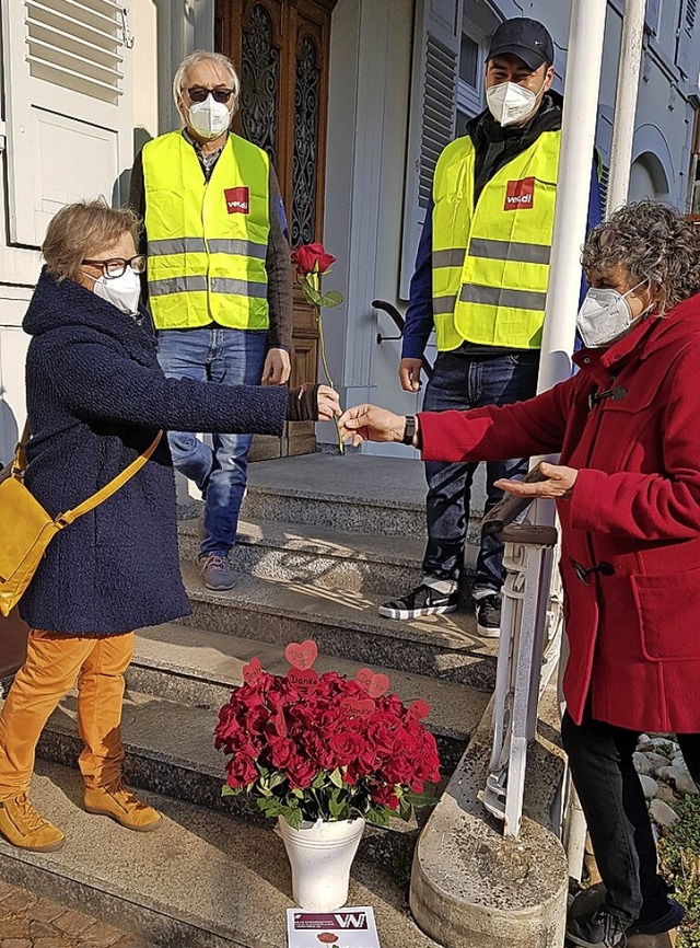 Rosen zum Frauentag.  | Foto: DGB Kreisverband Markgrflerland