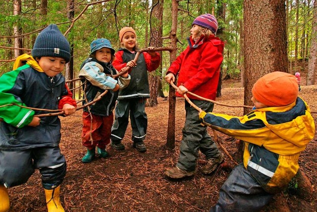 Waldkindergrten werden immer beliebte... soll in Nordschwaben einer entstehen.  | Foto: Martin Schutt