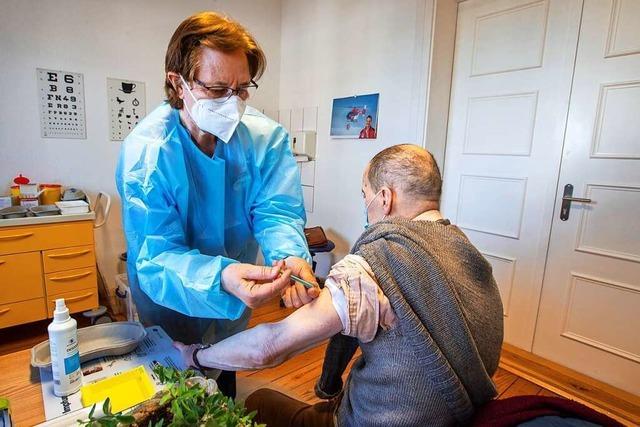 Ärztepräsident fordert: Hausärzte sollen bei Impfreihenfolge mitentscheiden