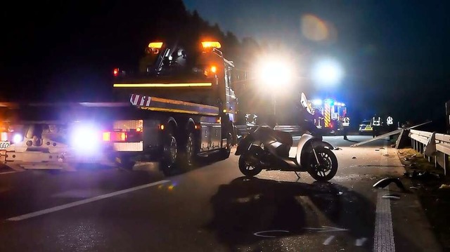 Der Fahrer dieses Rollers kam beim Unfall auf der B 33 am 2. Mrz ums Leben.  | Foto: Wolfgang Knstle