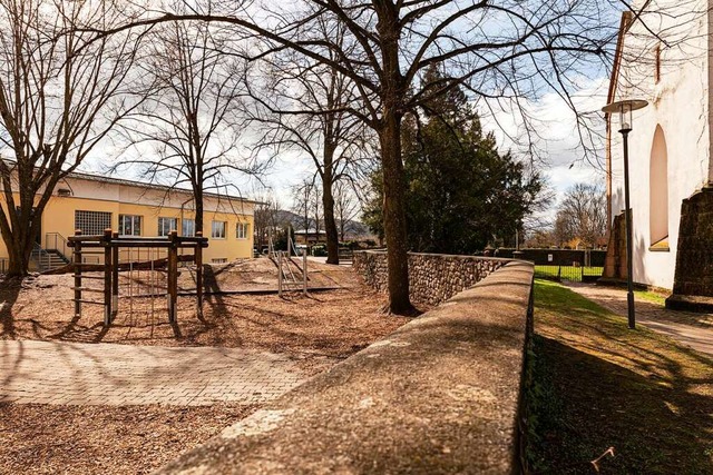 Der Schulhof  der Grundschule an der Hauptstrae soll erweitert werden.  | Foto: Hubert Gemmert