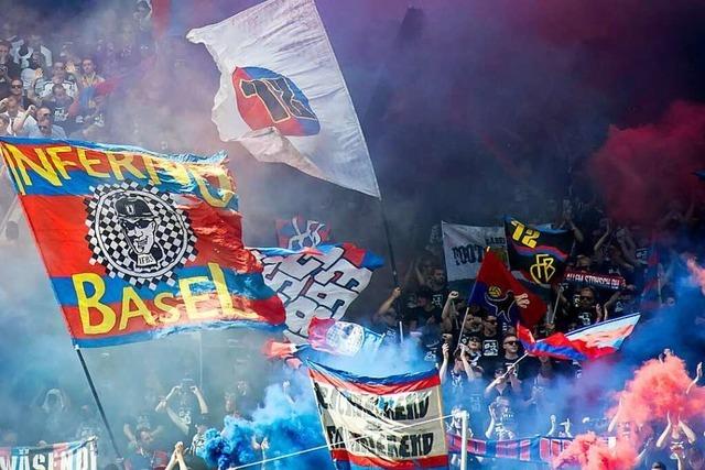 Fans des FC Basel machen Protestkundgebung zur Party