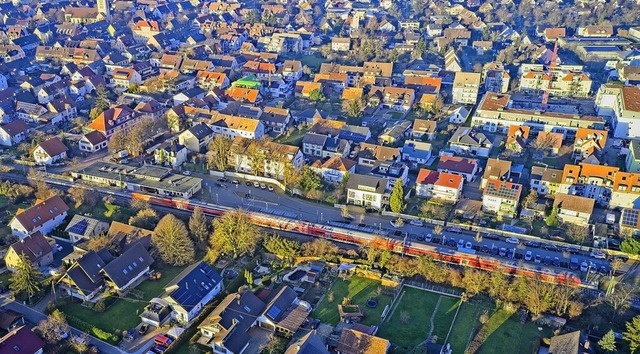 Das Angebot des Schienenpersonennahver...lheim soll durch Busse ergnzt werden.  | Foto: Matthias Weniger