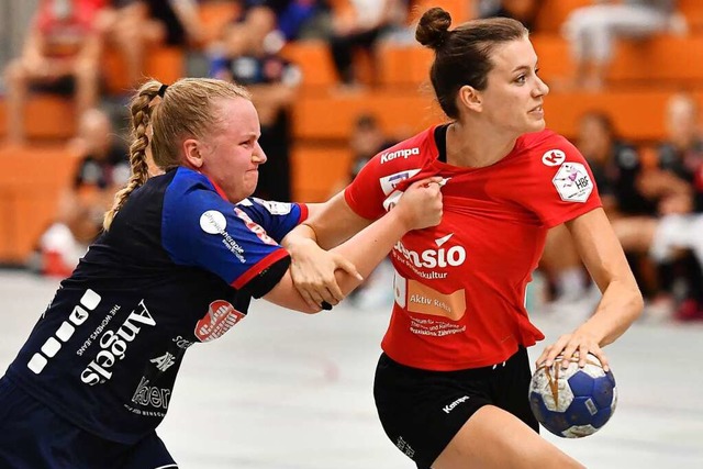 Das Logo der Handball-Bundesliga der F... weiter  auf ihrem Trikotrmel tragen.  | Foto: Achim Keller