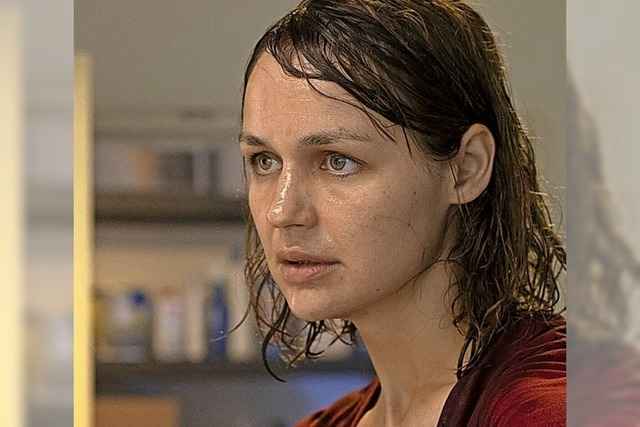 Eine Frau l�uft Amok