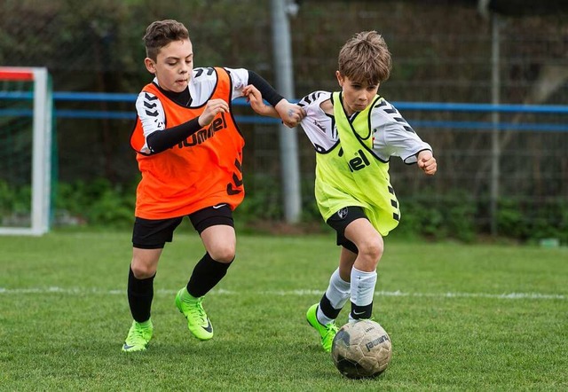 Zumindest trainieren kann der Freiburger Fuball-Nachwuchs derzeit wieder.  | Foto: Patrick Seeger