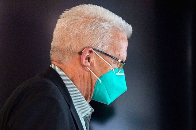 Winfried Kretschmann: &#8222;Wir sehen...nen, der ist wirklich gewaltig.&#8220;  | Foto: Marijan Murat (dpa)