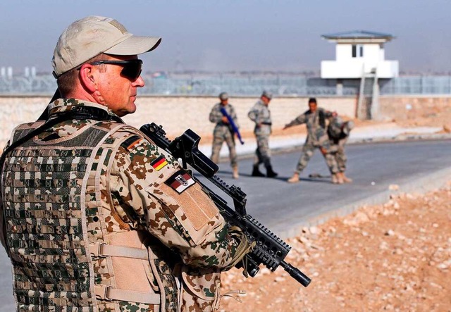 Die Bundeswehr ist bereits seit fast zwei Jahrzehnten in Afghanistan im Einsatz.  | Foto: Wolfgang Kumm