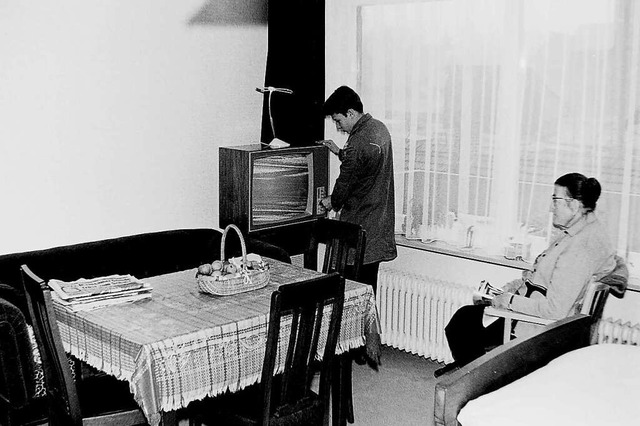 Der erste Fernseher im Altersheim 1964.  | Foto: Armin E. Mller