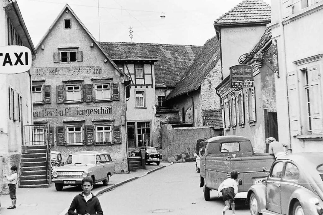 Eher grau als bunt: Das Westend vor 50 Jahren.  | Foto: Armin E. Möller