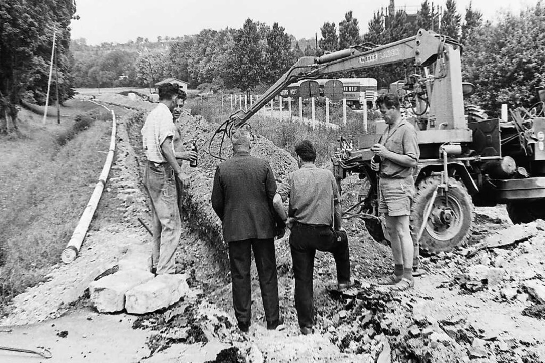 Emmendingen vor 50 Jahren: Die erste Erdgasleitung wird verlegt.  | Foto: Archiv: Armin E. Moeller